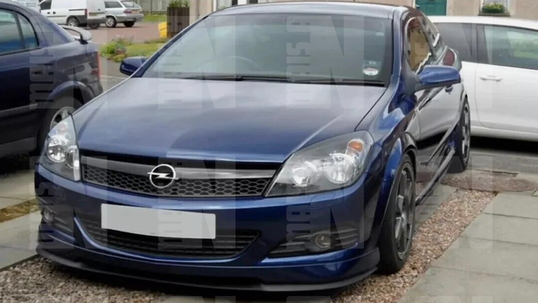 LIP CUPRA